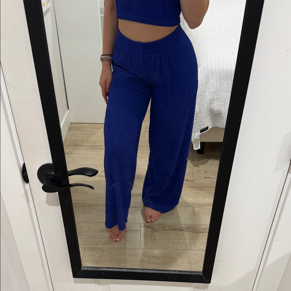 Elegant Blue Women's Jumpsuit - Picture 4 of 6